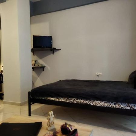 Studio In City Center Apartment Kavala Exterior photo